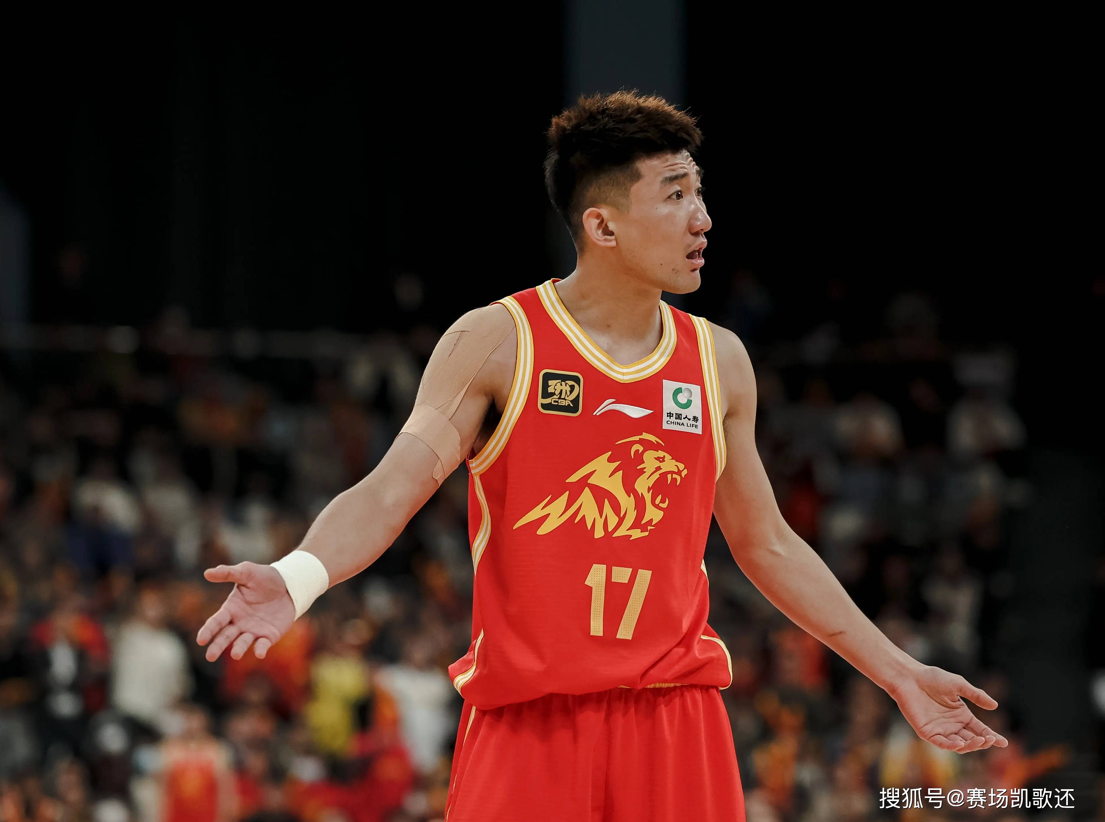 包含转会期全明星赛焦点战，浙江队扳平良机，管理层满意，临场指挥获称赞的词条