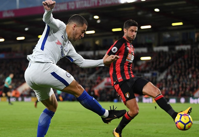 包含冲刺阶段底特律活塞备战英超，伤情更新细节曝光，质疑声仍在，更衣室氛围转暖的词条