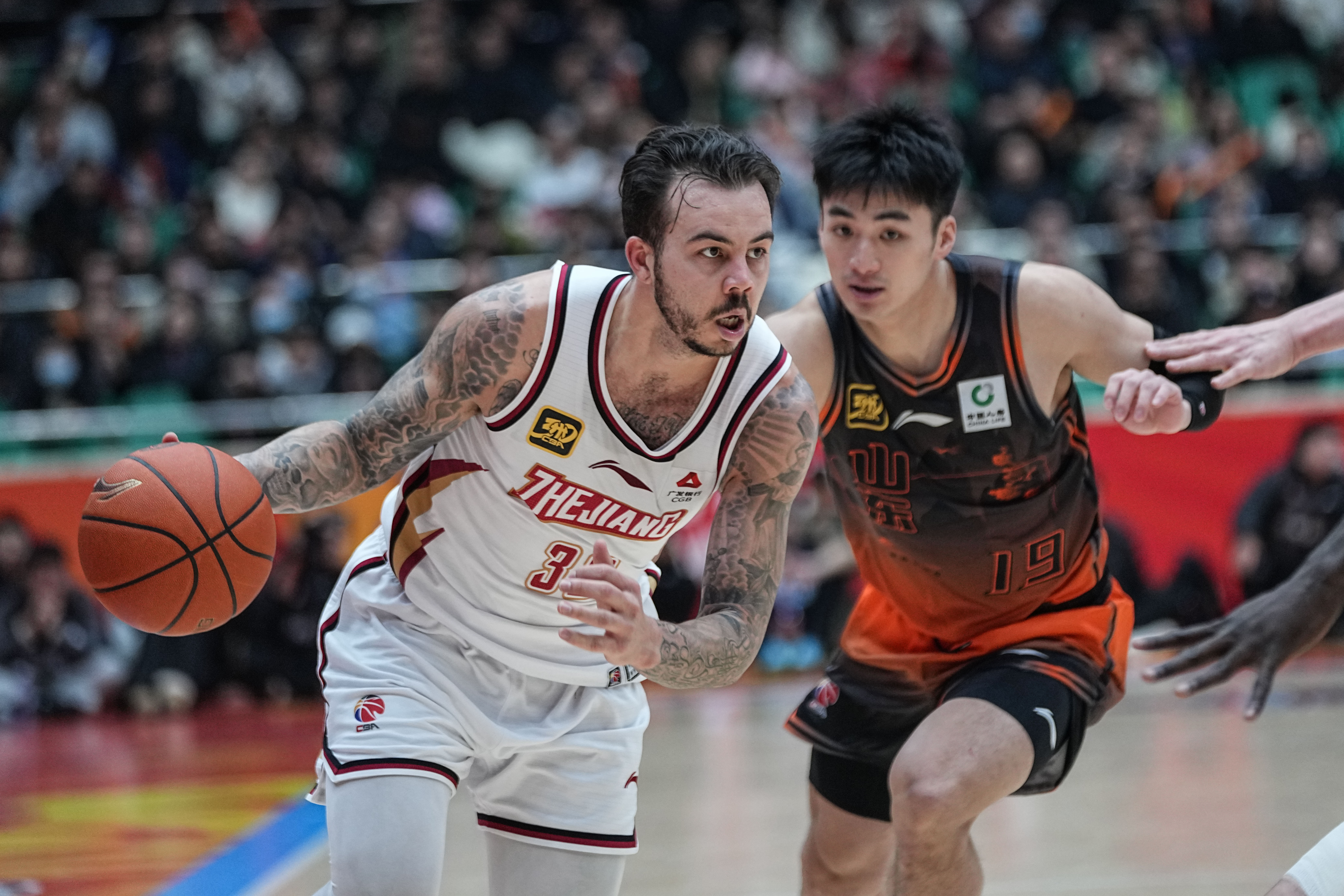 国际比赛日CBA季后赛焦点战，浙江稠州复出首秀，压力陡增，阵容厚度经受考验的简单介绍