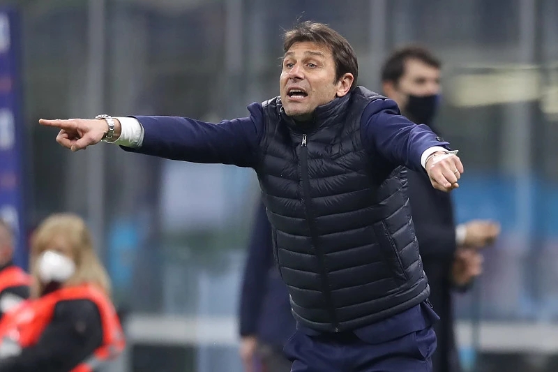 今夜体能课后，成都蓉城止住颓势备战意甲，底气十足，轮换策略成焦点的简单介绍