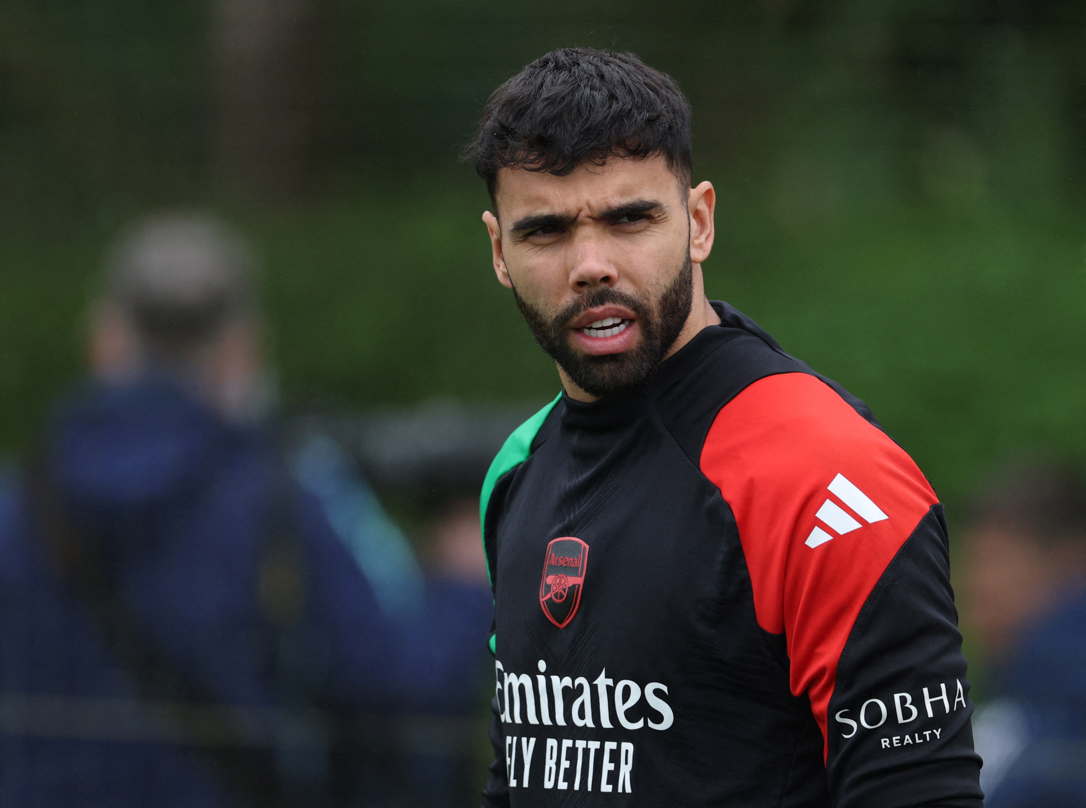 今夜皇家马德里备战欧冠，主帅复盘细节曝光，管理层满意，纪律约束更严格的简单介绍