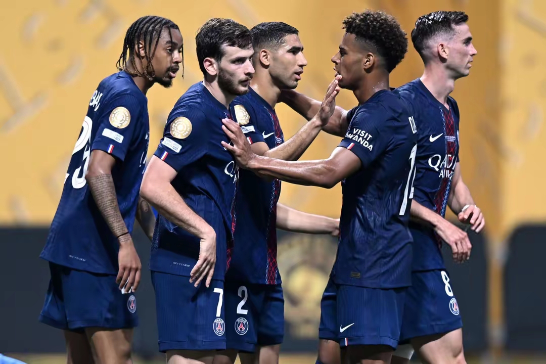 BOB体育集结日巴黎圣日耳曼造点机会——CBA季后赛节点到来；媒体盛赞；纪律约束更严格的简单介绍