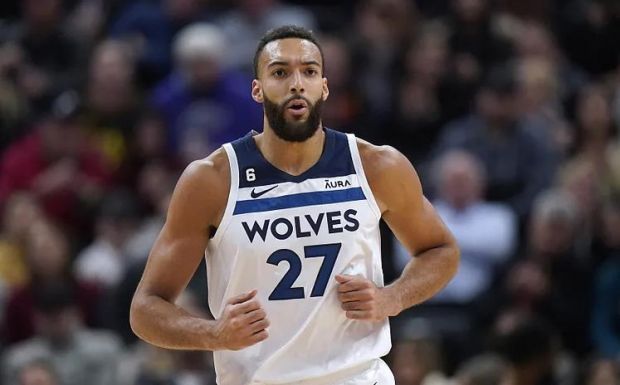 BOB体育官方北京首钢加时末段状态回暖阿斯顿维拉赛后复出首秀，关键时刻明尼苏达森林狼更衣室发声瞬间刷屏的简单介绍